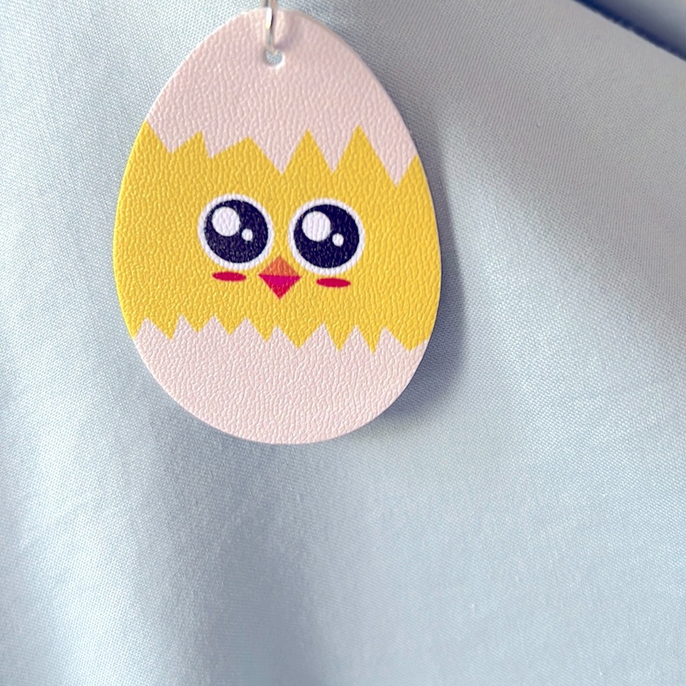 5/$25 🐇 Easter Rabbits and Baby Chick Drop Earrings 🐣 - Picture 5 of 7